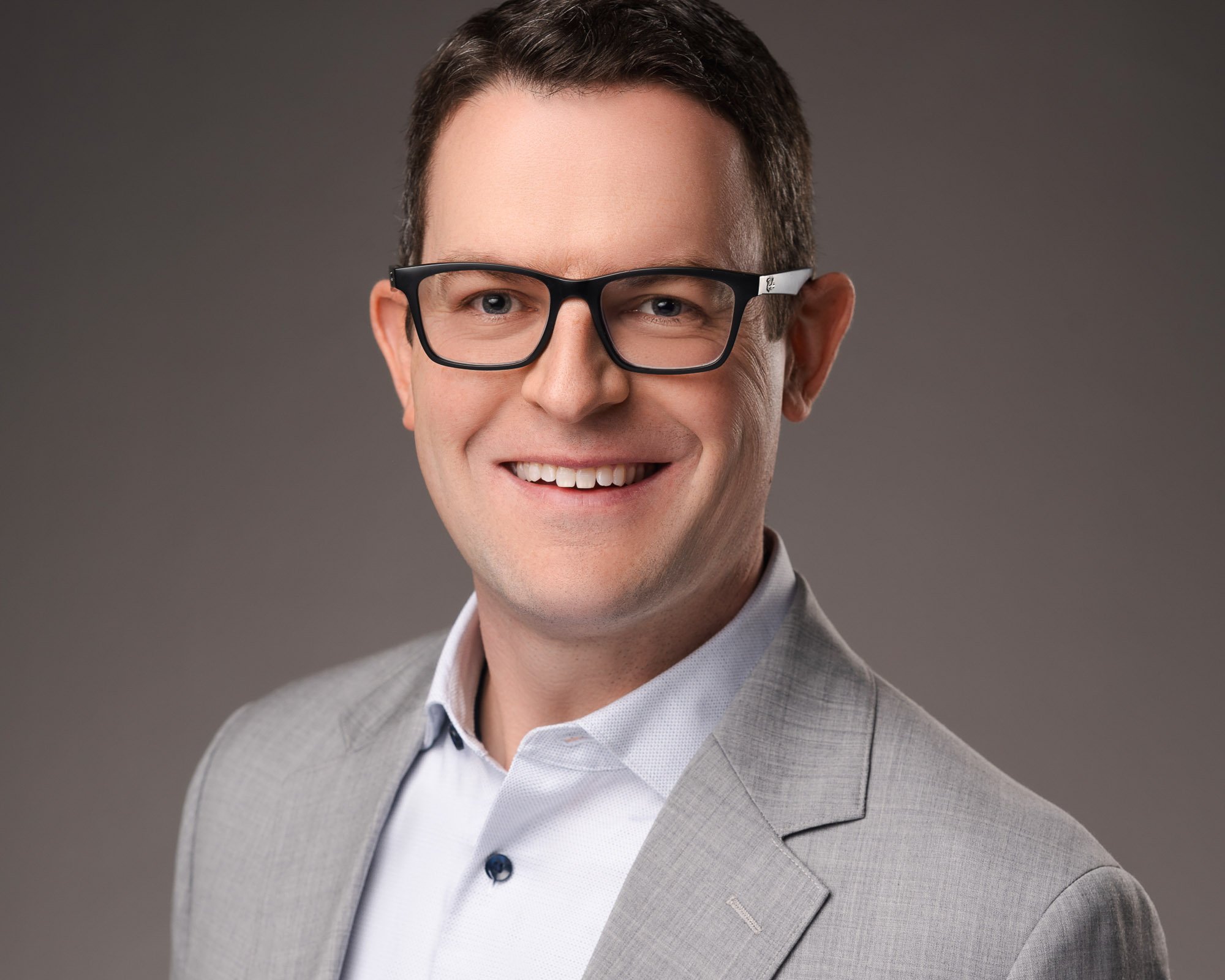 Professional headshot photographer Dover NH